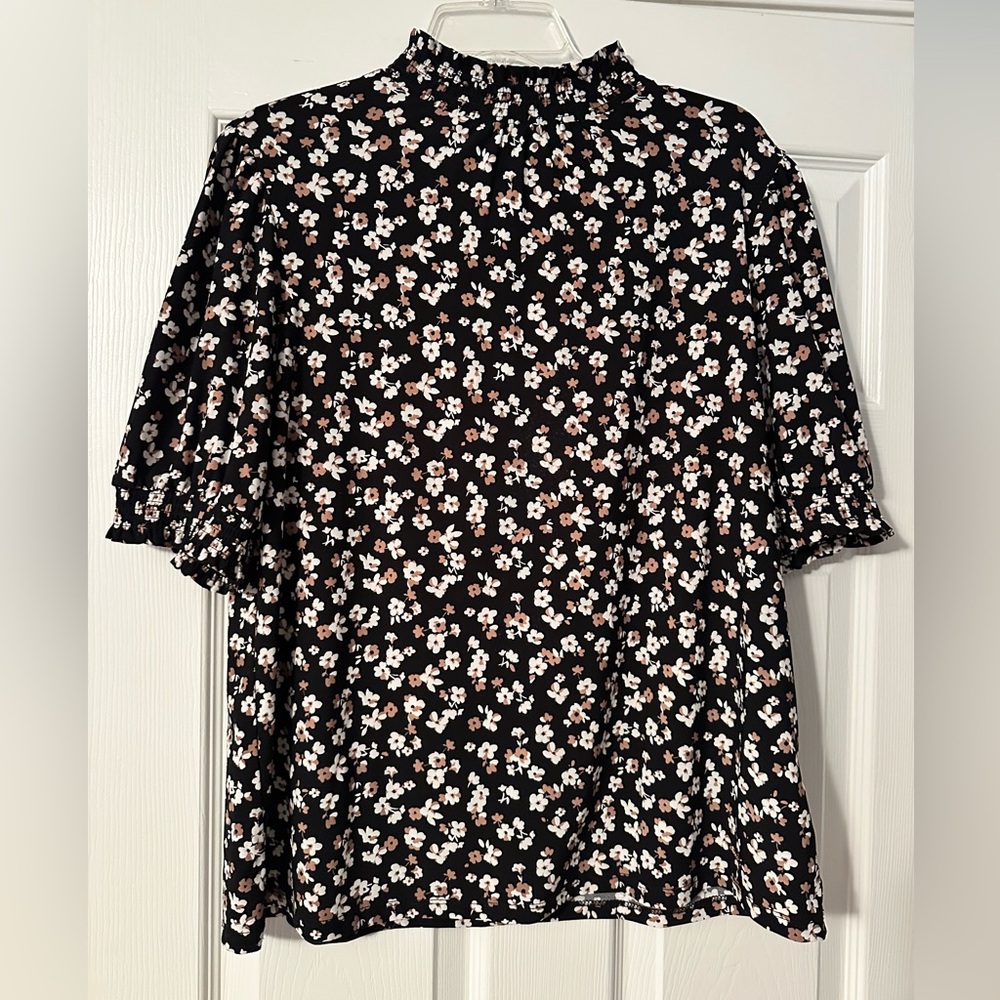 Anne Klein Black Floral Blouse